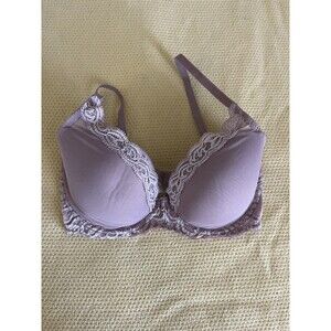 Natori Bra 32DDD Padded Underwire Plunge Lavender lace Trim